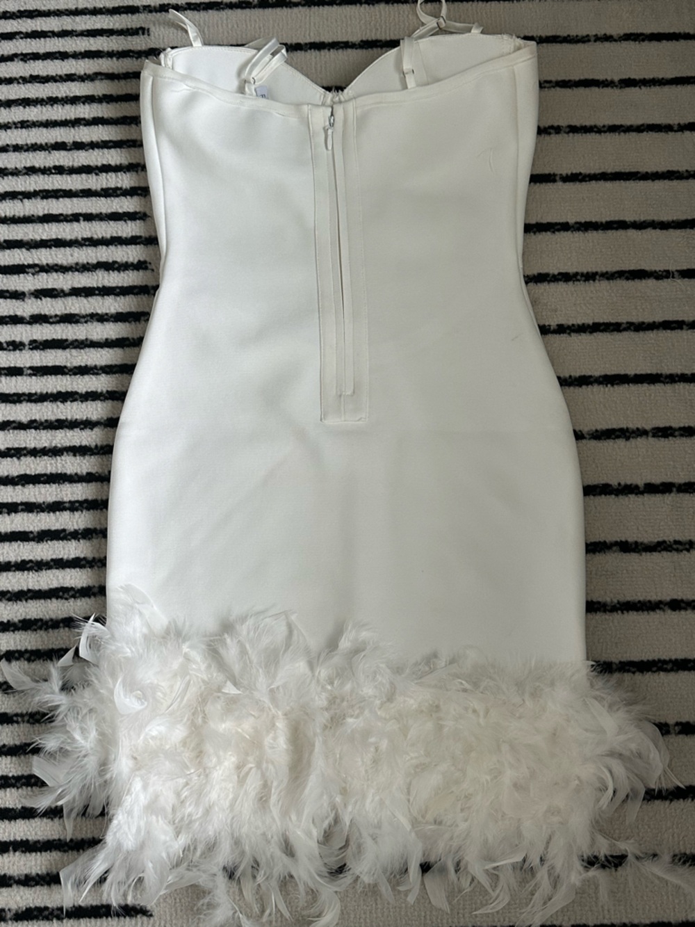 White Feather-Hem Bustier Mini Dress - Picture 2 of 4